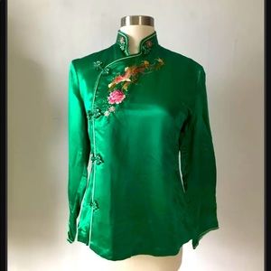 Vintage Chinese Blouse. Hand Embroidered. Frog closures